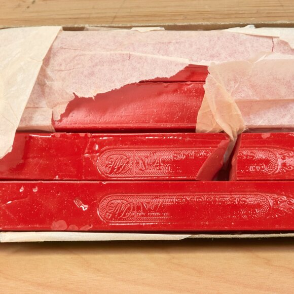 Dennison Sealing Wax Express Red 11″ Sticks / 4‑Piece Set / Rare Vintage - Picture 6 of 8